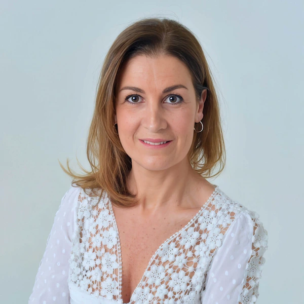 Conférencier du septième congrès mondial de sophrologie, Carmen Beretta, Directrice Sophrolor et formatrice IC France