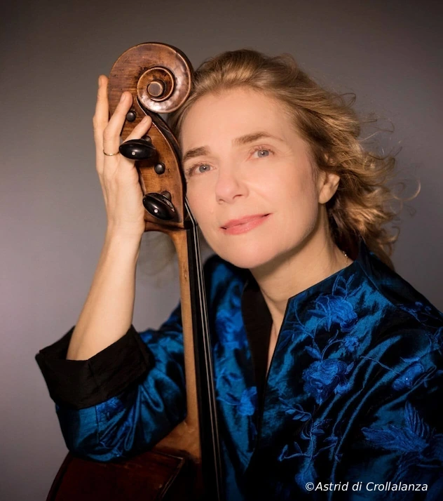Invité spécial du septième congrès mondial de sophrologie, Claire Oppert, Violoncelliste - art-thérapeute