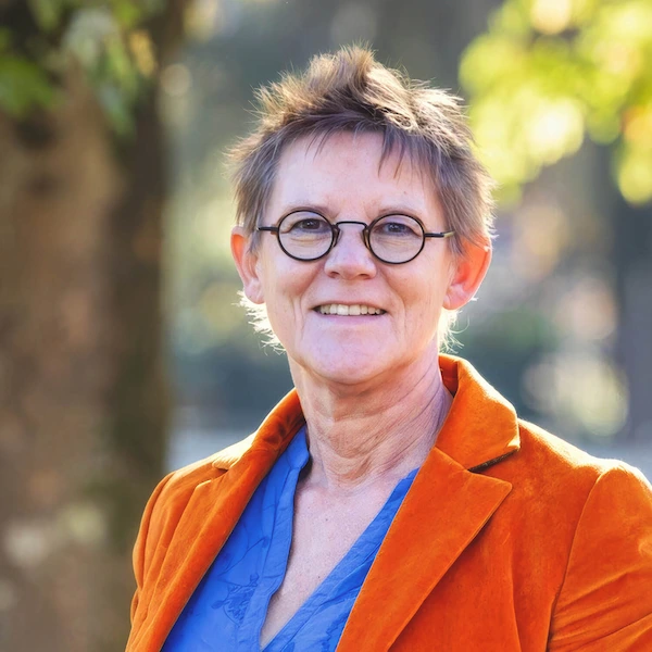 Conférencier du septième congrès mondial de sophrologie, Régine Crouet, Chef d'entreprise - consultante